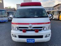 TOYOTA HIACE COMMUTER 2010