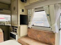 MITSUBISHI DELICA TRUCK 1995