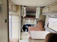 MITSUBISHI DELICA TRUCK 1995