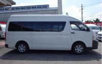 TOYOTA HIACE COMMUTER 2012