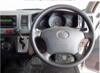 TOYOTA HIACE COMMUTER 2012