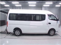 NISSAN CARAVAN 2016
