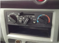 MITSUBISHI MINICAB VAN 2011