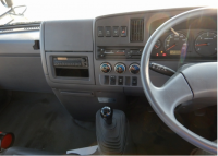 NISSAN CIVILIAN 2011