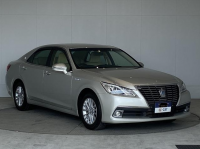 Used TOYOTA CROWN HYBRID