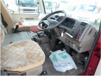 MITSUBISHI ROSA 2011