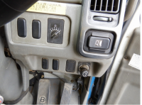 MITSUBISHI FUSO FIGHTER FUSO 2000