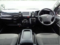 TOYOTA REGIUS ACE 2010