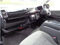 TOYOTA REGIUS ACE 2010