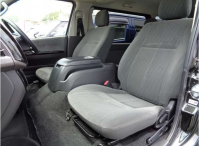 TOYOTA REGIUS ACE 2010