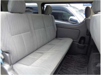 TOYOTA REGIUS ACE 2010