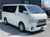 TOYOTA HIACE VAN 2016