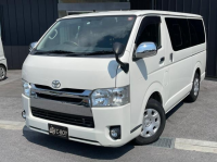 TOYOTA HIACE VAN 2016