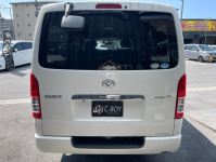 TOYOTA HIACE VAN 2016