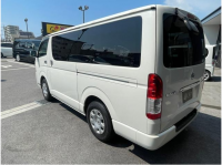 TOYOTA HIACE VAN 2016