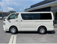 TOYOTA HIACE VAN 2016