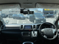 TOYOTA HIACE VAN 2016