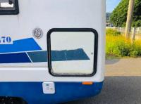 MITSUBISHI DELICA 1999