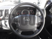 TOYOTA HIACE COMMUTER 2018