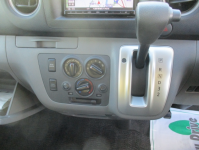 NISSAN CARAVAN COACH 2015