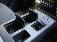 TOYOTA ESTIMA HYBRID 2016