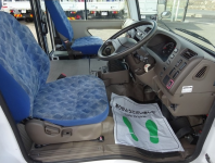 MITSUBISHI ROSA 2016