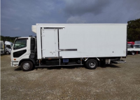 MITSUBISHI FUSO FIGHTER FUSO 2015