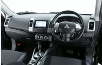 MITSUBISHI OUTLANDER 2012