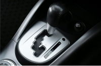 MITSUBISHI OUTLANDER 2012