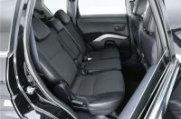 MITSUBISHI OUTLANDER 2012