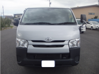 TOYOTA HIACE 2015
