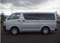 TOYOTA HIACE 2015