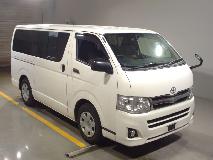 TOYOTA HIACE VAN 2013