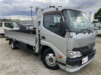 TOYOTA DYNA 2017