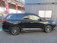 MITSUBISHI OUT LANDER 2017