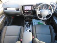 MITSUBISHI OUT LANDER 2017