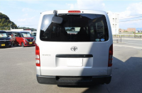 TOYOTA HIACE 2015