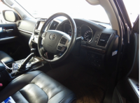 TOYOTA LAND CRUISER 2015