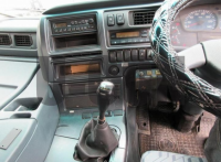 NISSAN BIG THUMB 2016