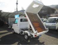 MITSUBISHI MINICAB TRUCK 2000