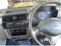 MITSUBISHI MINICAB TRUCK 2000