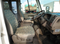 MITSUBISHI ROSA 2000