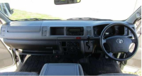 TOYOTA HIACE COMMUTER 2005
