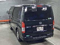 TOYOTA HIACE VAN 2015
