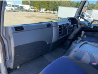 MITSUBISHI FUSO FIGHTER 2012