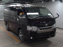 TOYOTA REGIUS VAN 2017