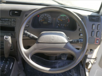 MITSUBISHI ROSA 2000