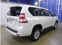 TOYOTA LAND CRUISER PRADO 2015