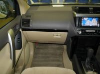 TOYOTA LAND CRUISER PRADO 2015