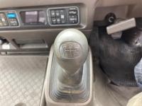 MITSUBISHI ROSA 4WD 2003